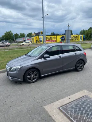 Mercedes-Benz B W246 (2011-2018) 180 (CDI) d 7G-DCT 2014