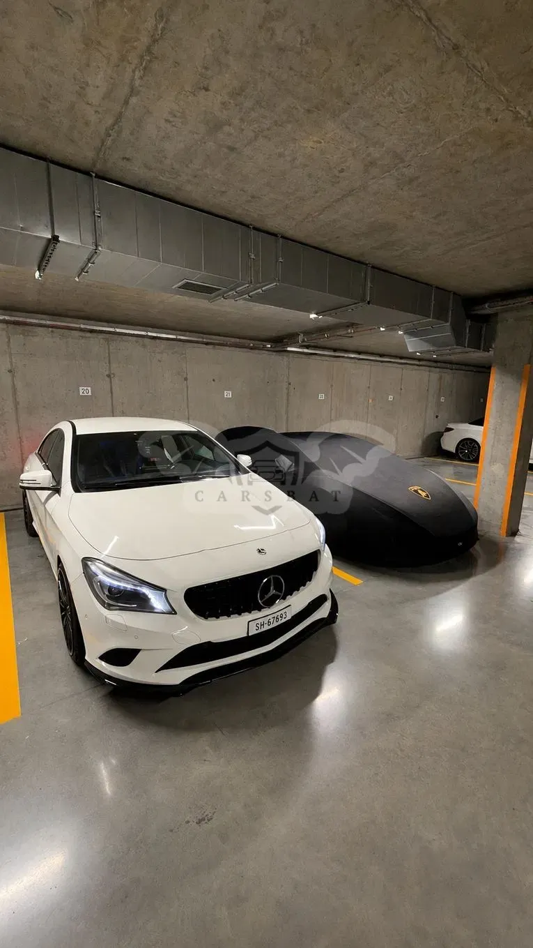 Mercedes-Benz CLA I (2013-2019) 200 7G-DCT AMG Line 2013
