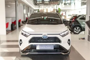 Toyota Rav4 V (2018-) 2.5 Plug-In Hybrid Selection 4x4 2025