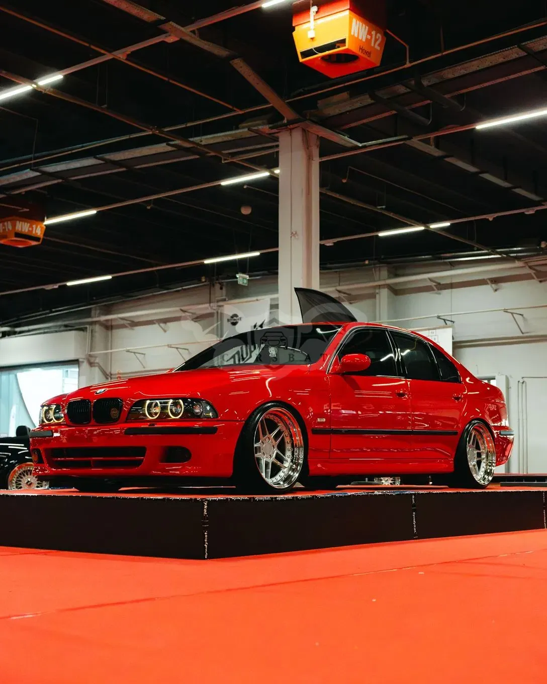 BMW 5 Series E39 (1996-2003) 540i 1998