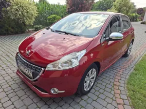 Peugeot 208 I (2012-2019) 1.6 e-HDi Active STT 2015