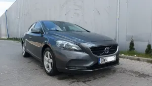 Volvo V40 II (2012-) T3 Momentum 2013