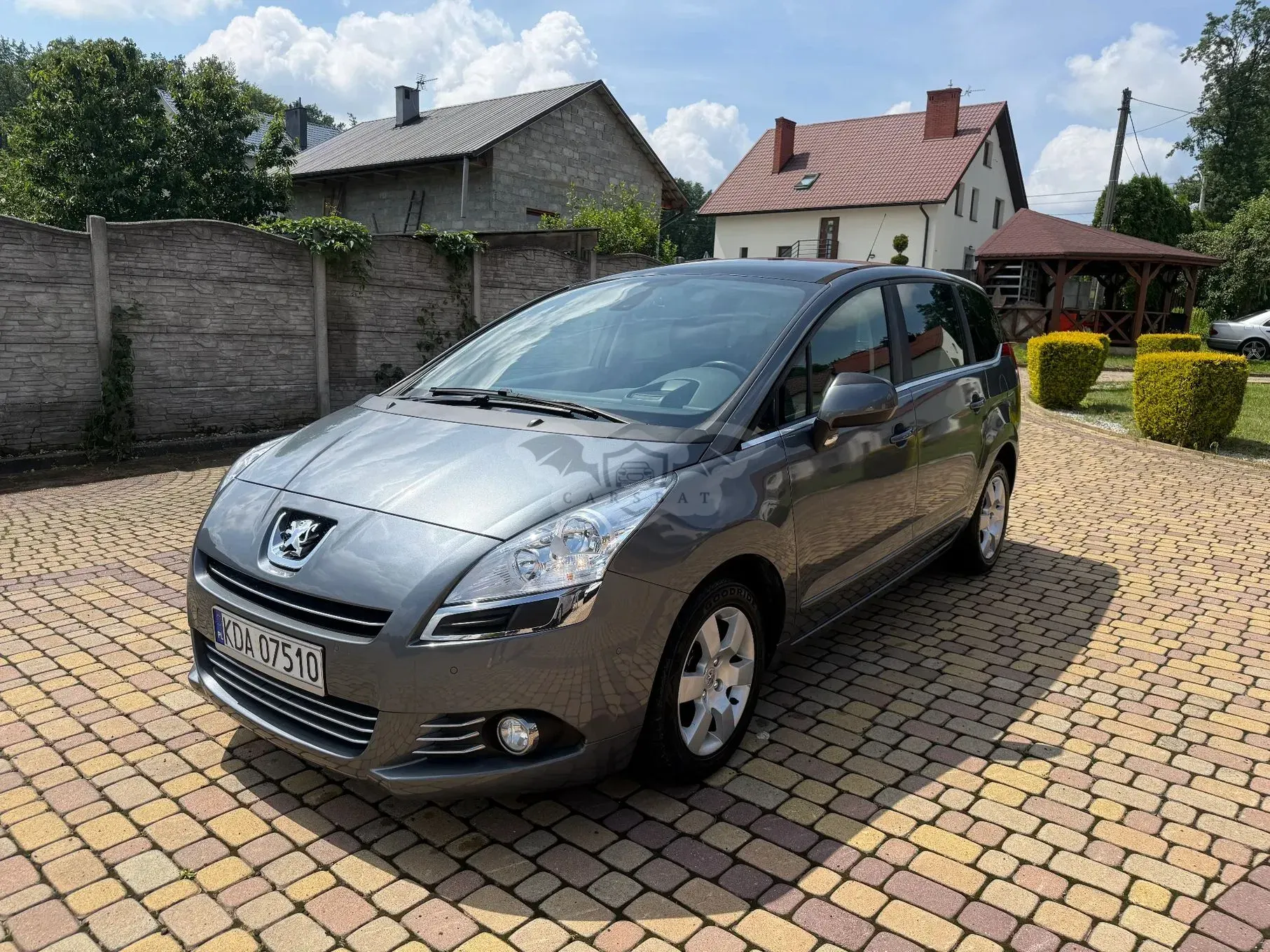 Peugeot 5008 I (2009-2017) 1.6 THP Premium 2011