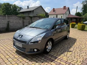 Peugeot 5008 I (2009-2017) 1.6 THP Premium 2011