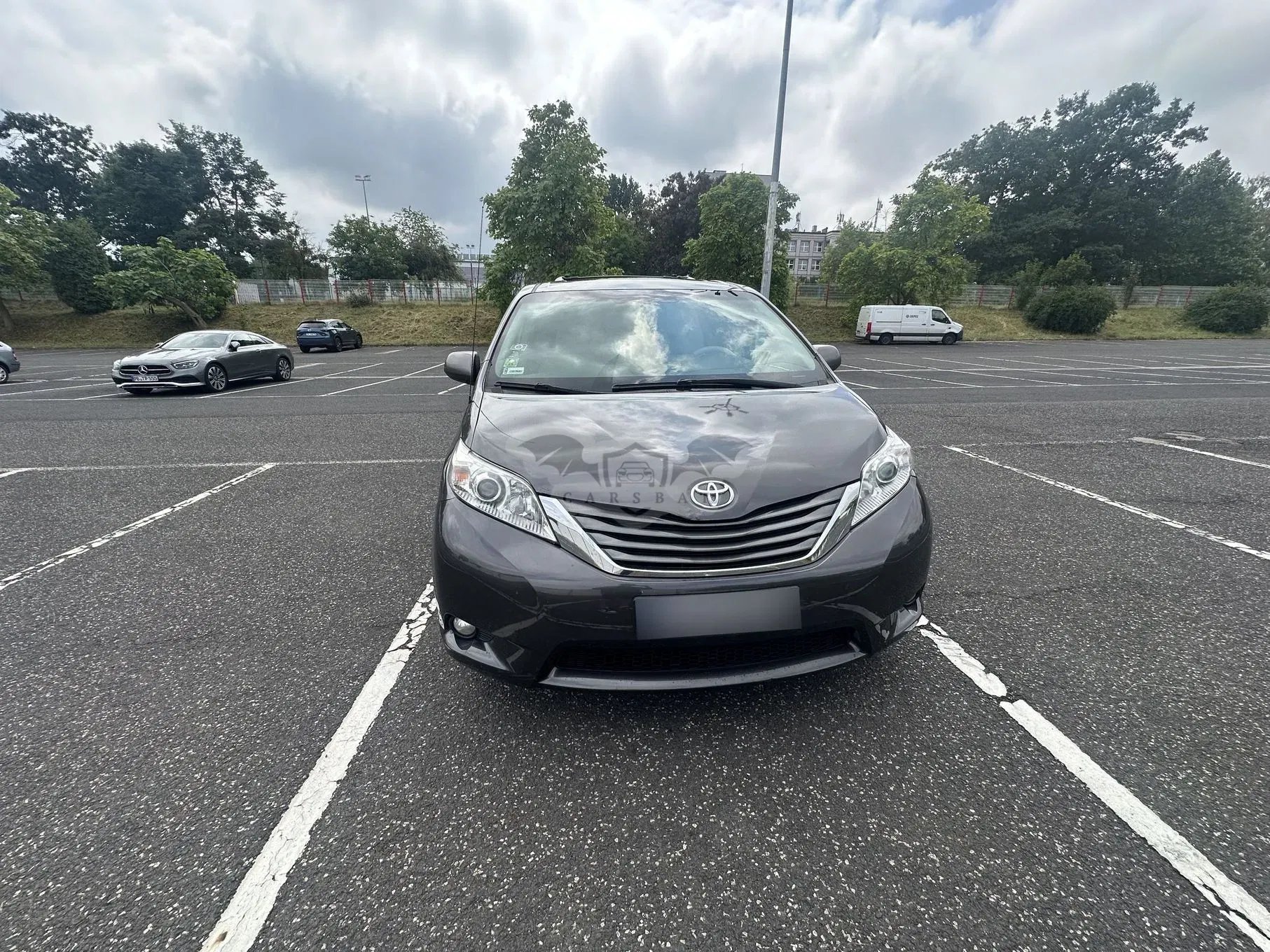 Toyota Sienna 3.5 XLE AWD 2011
