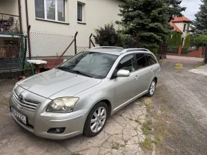 Toyota Avensis II (2003-2009) 2.0 VVT-i Sol plus 2008