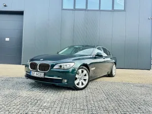 BMW 7 Series F01 (2008-2015) 730d 2011