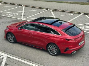Kia Ceed 1.6 T-GDI GT DCT 2021