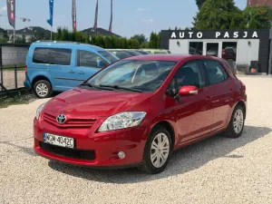 Toyota Auris I (2006-2012) 1.6 Active 2012