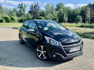 Peugeot 208 I (2012-2019) PureTech 110 Stop & Start EAT6 Allure 2018