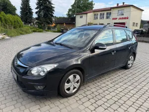 Hyundai i30 I (2007-2012) 1.4 Classic 2011