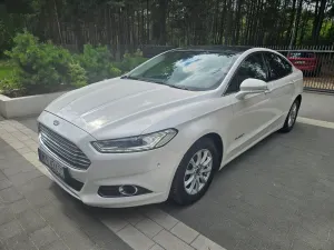 Ford Mondeo Mk5 (2014-) Vignale 2.0 Hybrid 2015