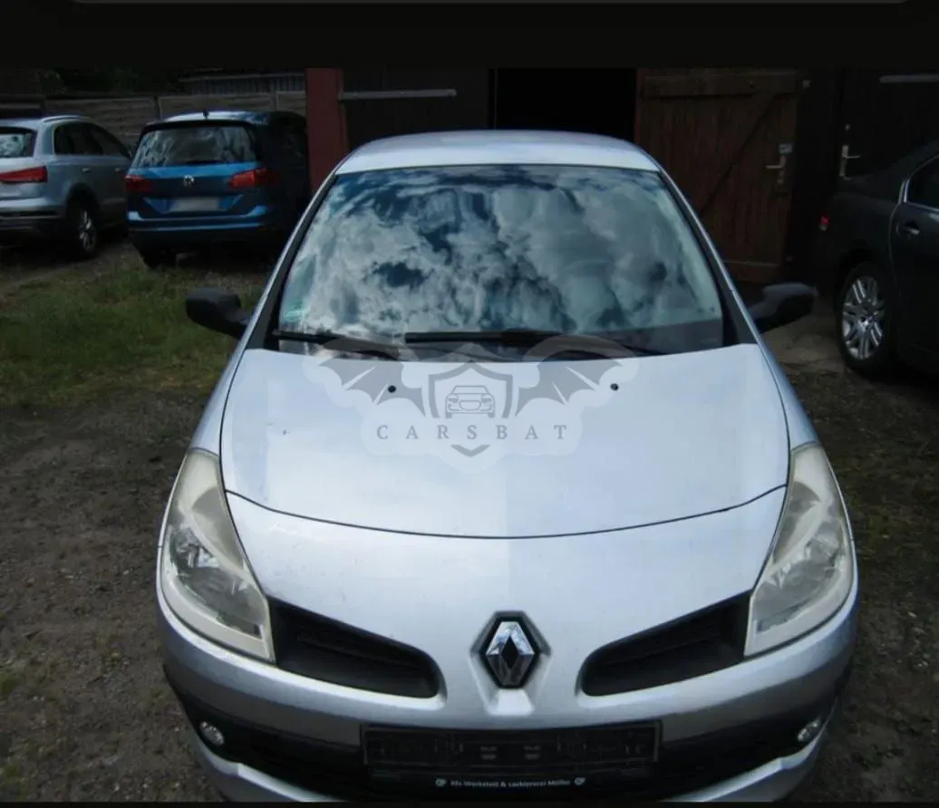 Renault Clio II (1998-2012) 1.2 16V Campus 2006