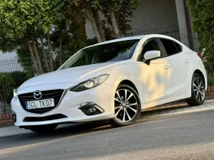 Mazda 3 III (2013-) SKYACTIV-G 120 Exclusive-Line 2015