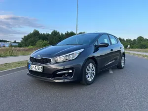 Kia Ceed II (2012-) 1.6 CRDi M 2016