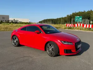 Audi TT 8S (2014-) 2.0 TFSI Quattro S tronic 2014