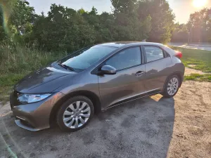 Honda Civic IX (2011-2017) 1.4 Comfort 2012