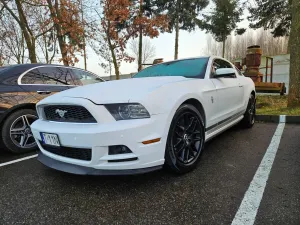 Ford Mustang 3.7 V6 Premium 2014