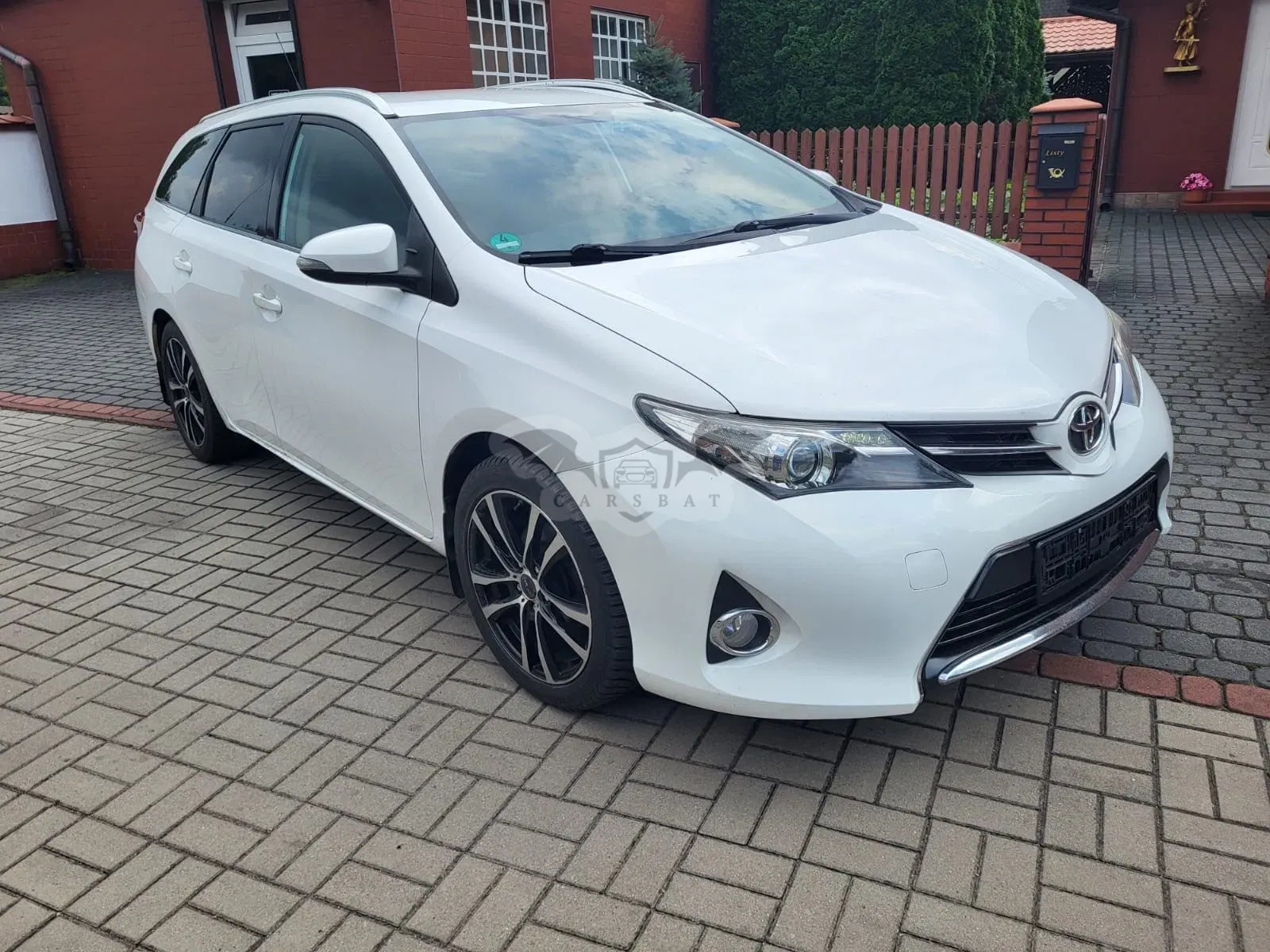 Toyota Auris II (2012-) 2015