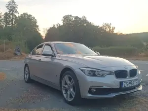 BMW 3 Series F30/F31 (2012-2020) 330e iPerformance Luxury Line 2016
