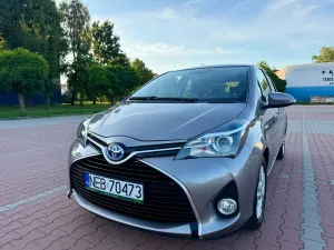 Toyota Yaris III (2011-2019) 1.5 VVT-i Comfort mit Design Paket 2015