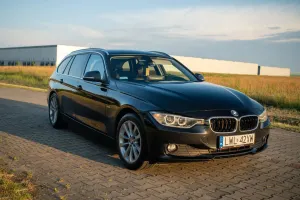 BMW 3 Series F30/F31 (2012-2020) 318d Luxury Line 2015