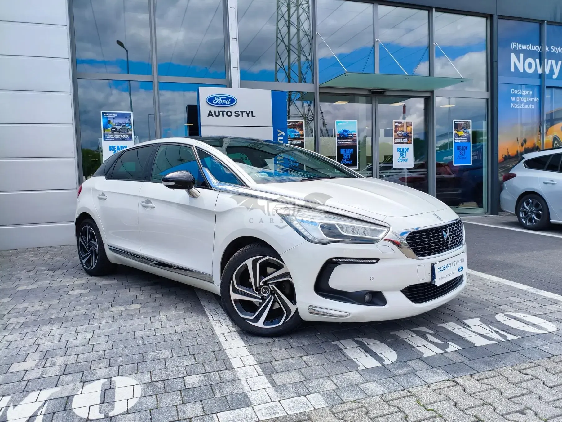 Citroën DS5 1.6 THP SoChic S&S EAT6 2016