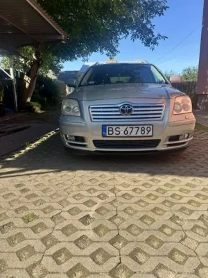 Toyota Avensis II (2003-2009) 2.0 VVT-i Sol 2004