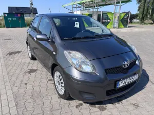 Toyota Yaris II (2005-2011) 1.33 Luna 2010