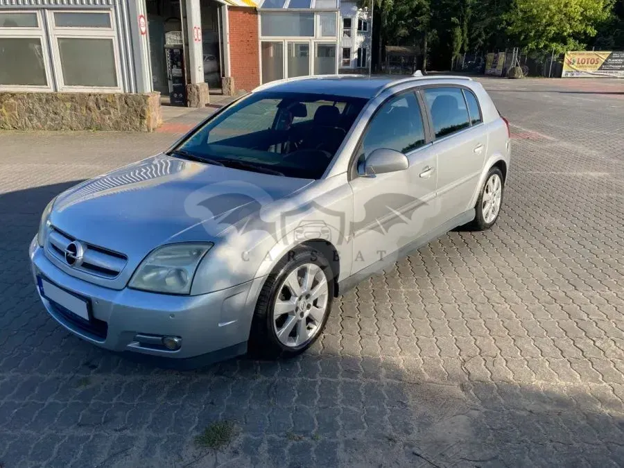 Opel Signum 2.0 T 2003