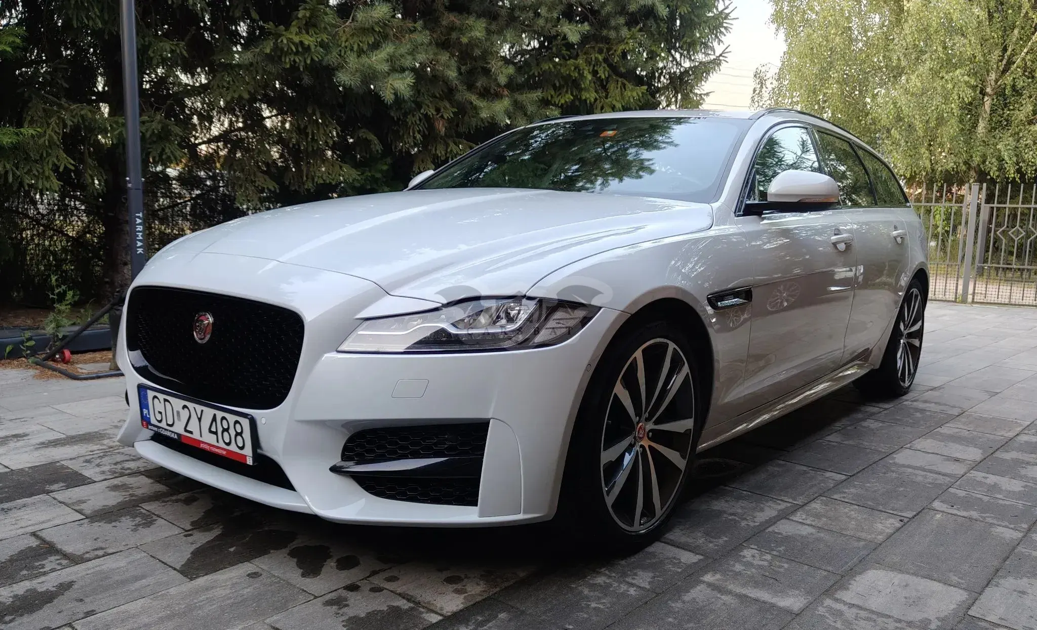 Jaguar XF X260 (2015-) 2.0 i4D AWD R-Sport 2017