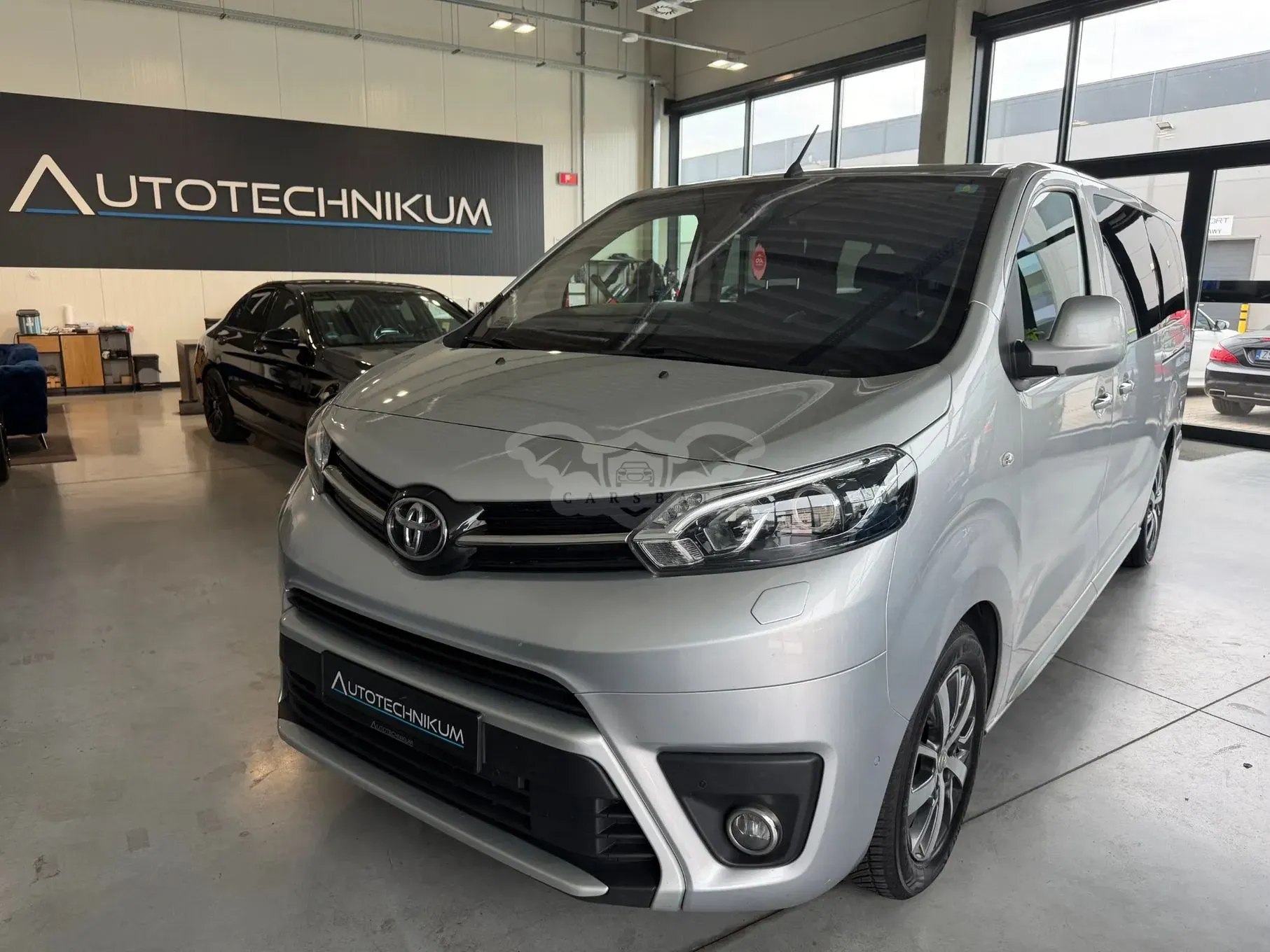 Toyota ProAce D-4D Long 3,0t Mobilny Life 2018