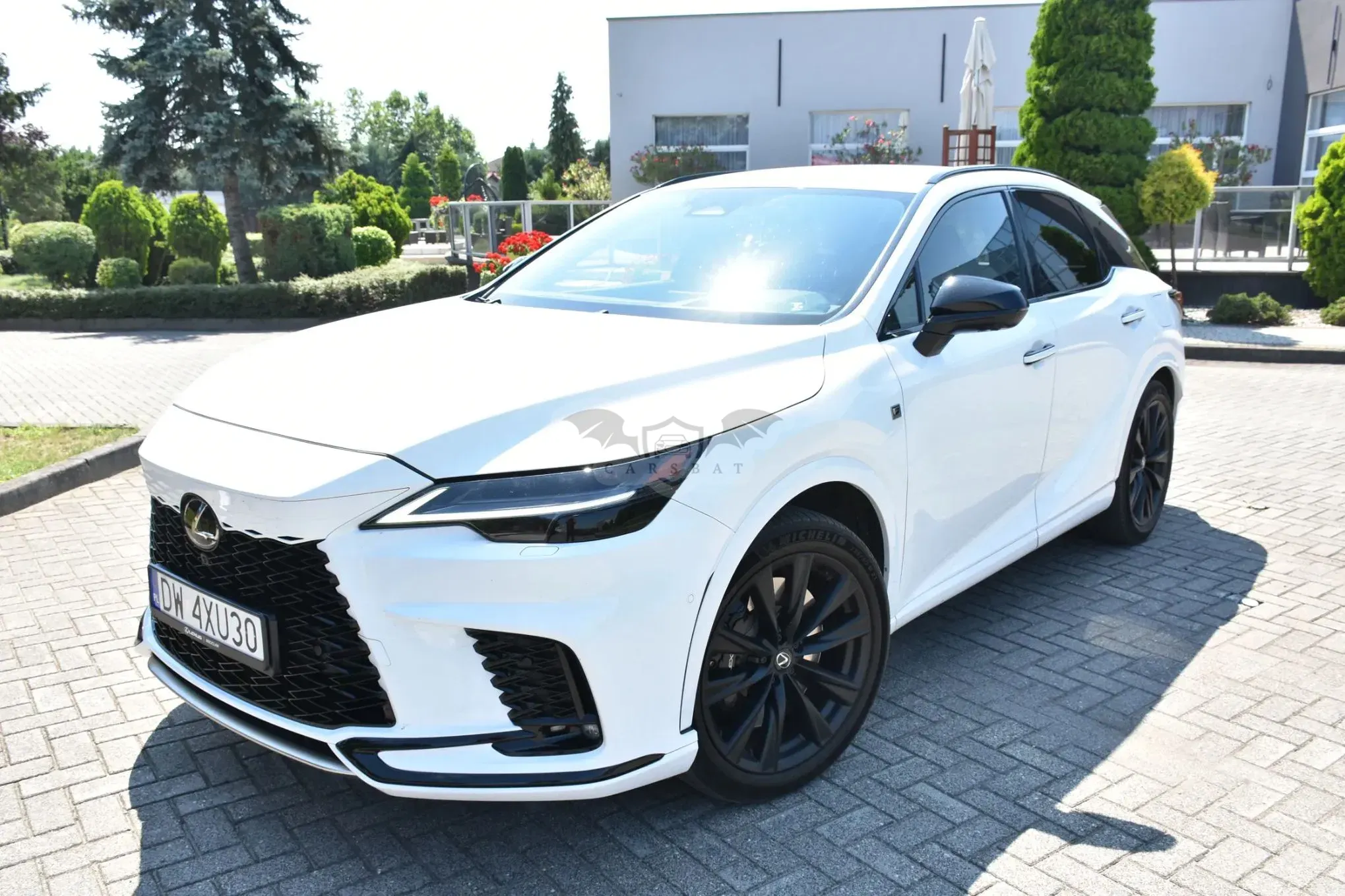 Lexus RX V (2022-) 2023