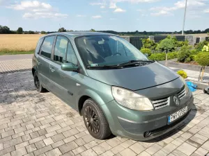 Renault Scenic II (2003-2009) 1.5 dCi Confort Authentique 2006