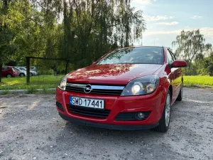 Opel Astra H (2004-2014) 1.9 CDTI Cosmo 2005