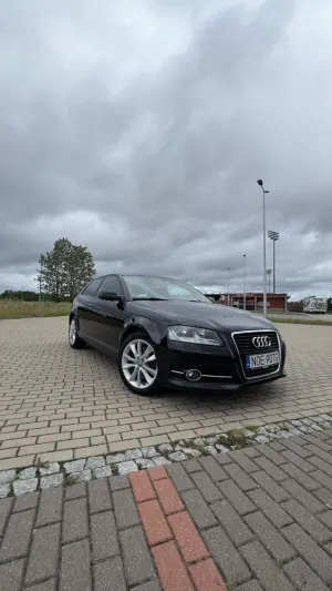 Audi A3 8P (2003-2012) 2.0 TDI DPF (DSG) S tronic Ambiente 2011