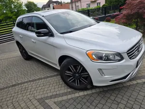 Volvo XC60 I (2008-2017) T5 AWD Drive-E Momentum 2017