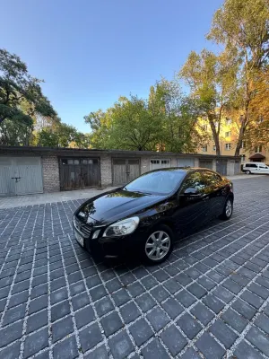 Volvo S60 II (2010-) D3 2010