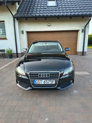 Audi A4 B8 (2007-2015) 2.0 TDI DPF Attraction 2011