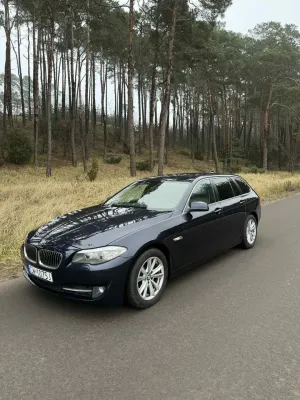 BMW 5 Series F10/F11 (2009-2017) 520d Modern Line 2012
