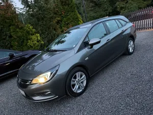 Opel Astra K (2015-2021) 1.4 Turbo Innovation 2017