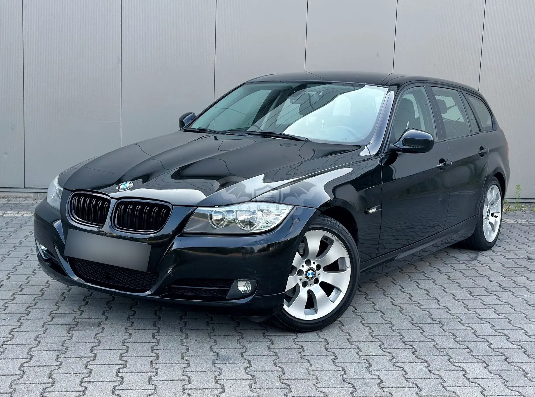 BMW 3 Series E90/E91/E92/E93 (2005-2012) 318i 2011