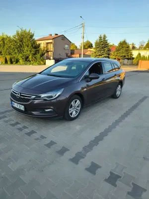 Opel Astra K (2015-2021) 1.6 CDTI Cosmo 2016