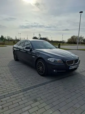 BMW 5 Series F10/F11 (2009-2017) 520d Luxury Line 2011