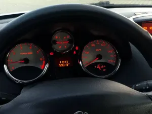 Peugeot 207 2006