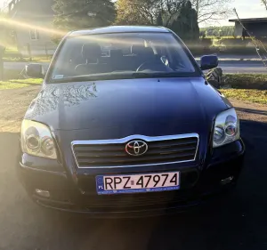 Toyota Avensis II (2003-2009) 2005