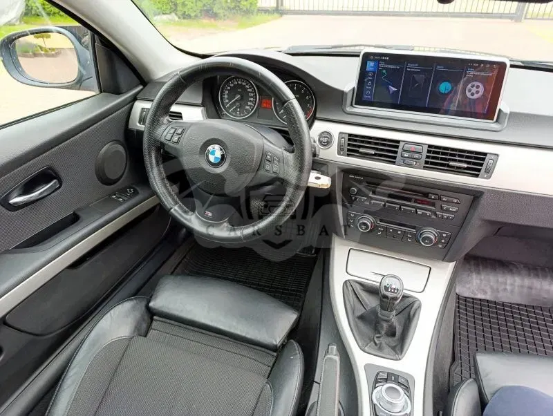 BMW 3 Series E90/E91/E92/E93 (2005-2012) 325i Edition Exclusive 2010