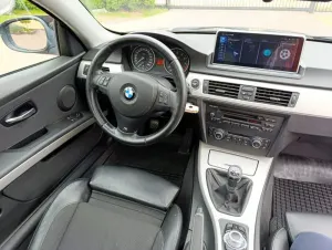 BMW 3 Series E90/E91/E92/E93 (2005-2012) 325i Edition Exclusive 2010