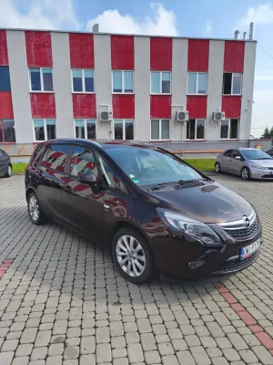Opel Zafira C (2011-2019) Tourer 1.4 Turbo Active 2013