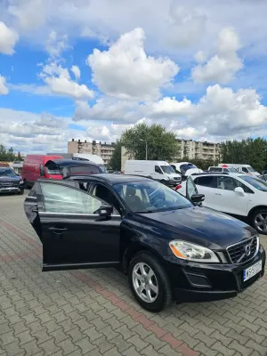 Volvo XC60 I (2008-2017) D3 Momentum 2011